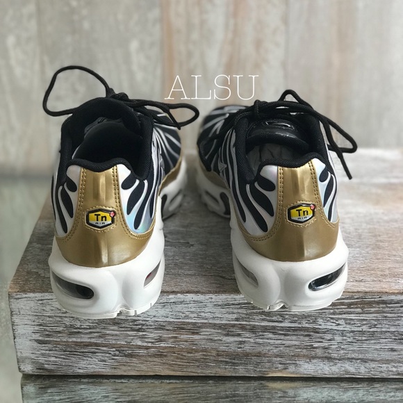 Nike Air Max Plus Black Aluminum White W AUTHENTIC - Picture 5 of 8